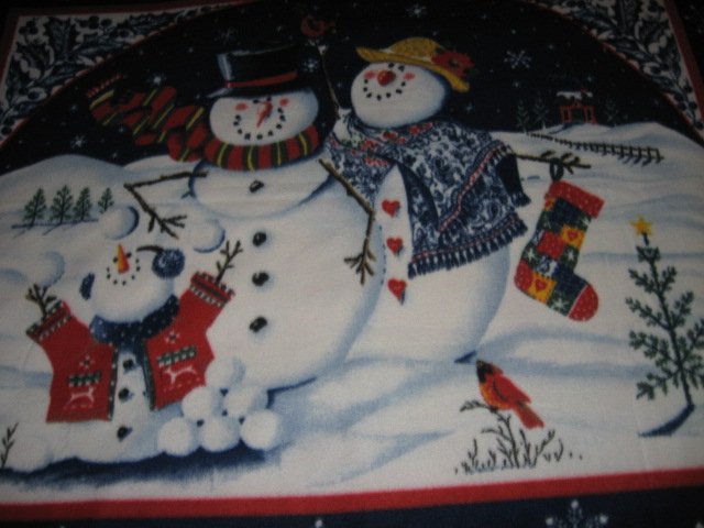Image 4 of Snowman Family Fleece bedsize Blanket Christmas gift