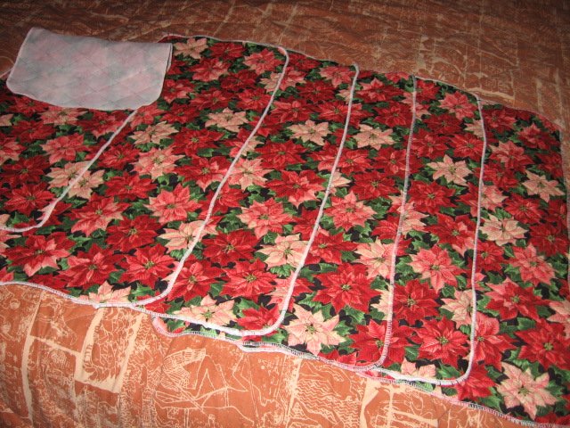 Image 2 of Poinsettia Christmas or Thanksgiving center mat runner quilted            