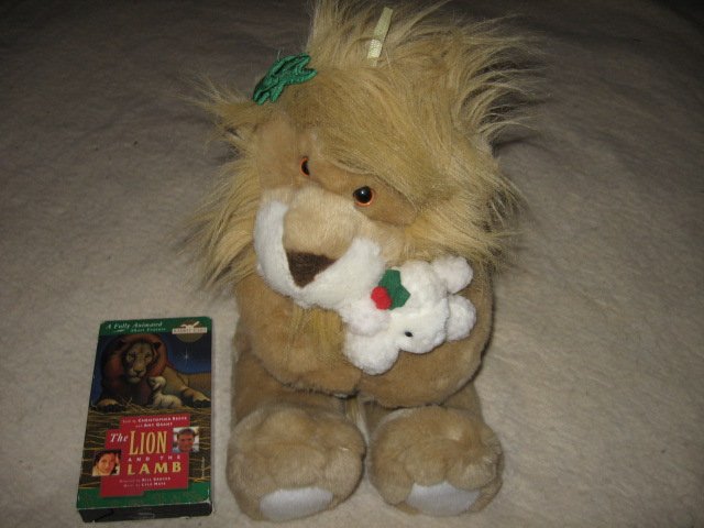 Image 2 of Lion lamb vcr movie and lion doll 15 inch