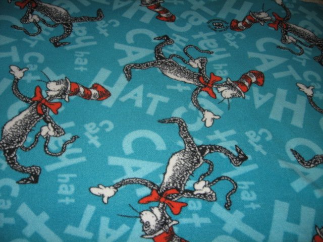 Image 0 of Dr Seuss cat in the hat  child fleece  bed blanket 27 by 40 inch