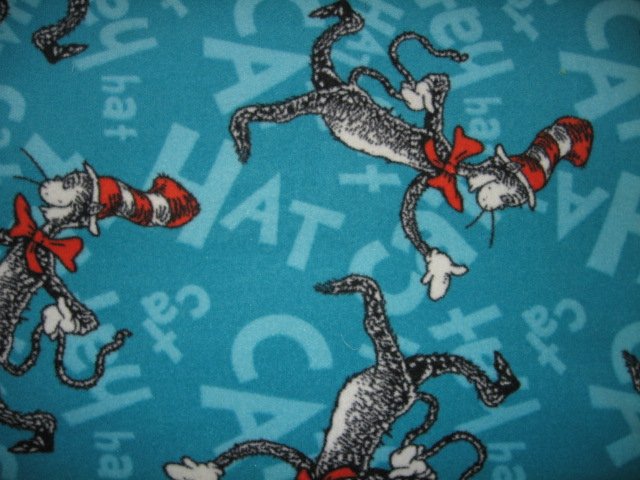 Image 1 of Dr Seuss cat in the hat  child fleece  bed blanket 27 by 40 inch
