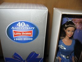 Image 0 of Little Debbie Barbie Special Edition Doll 40th Anniversary NIB 1999 