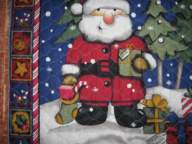 Santa presents christmas quilt 