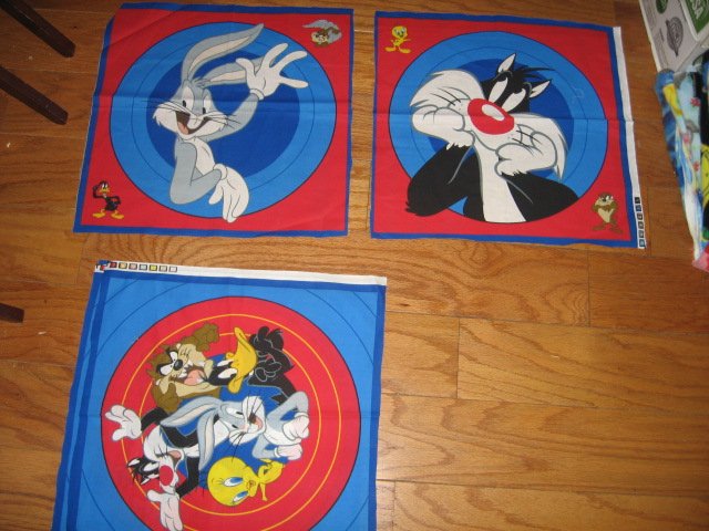 Image 0 of Looney Tunes Sylvester Bugs  Tunes Family Pillow panels set of three