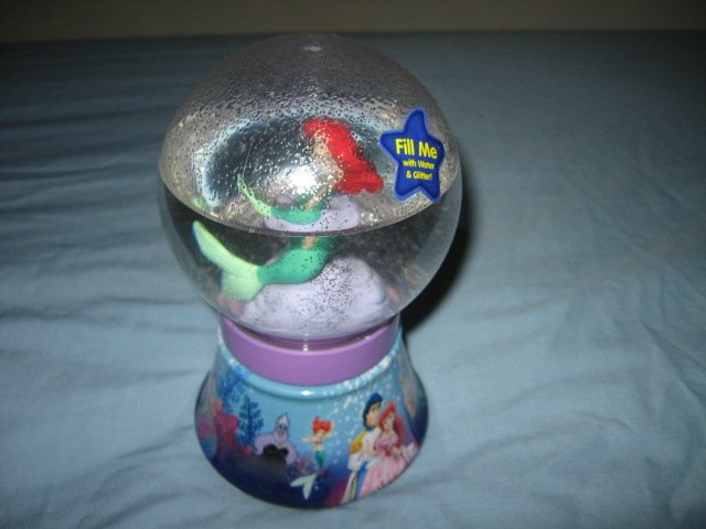 Image 0 of Little Mermaid snow cone Disney 7 inches high
