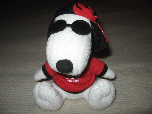 Image 0 of Snoopy Joe Cool doll 6 inch 