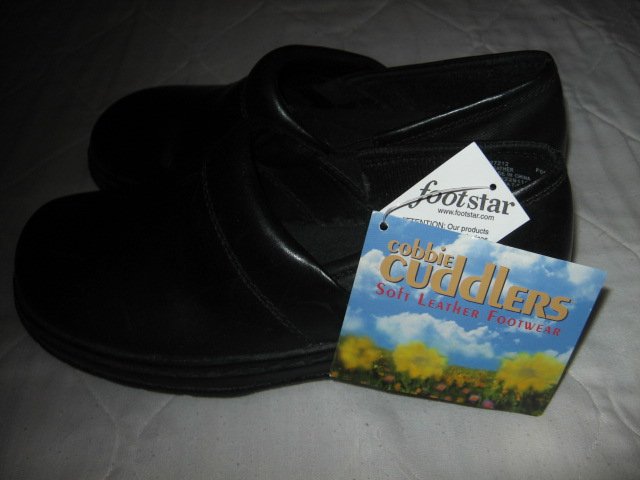 Image 1 of Cobbie Cuddlers woman shoes size 7 1/2 black new 