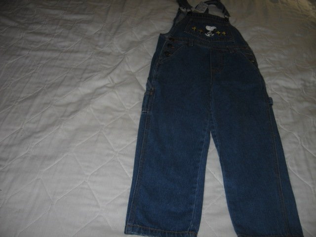 Peanuts International Snoopy friends blue jeans child size 