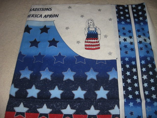 Image 0 of Heart America fabric apron to sew