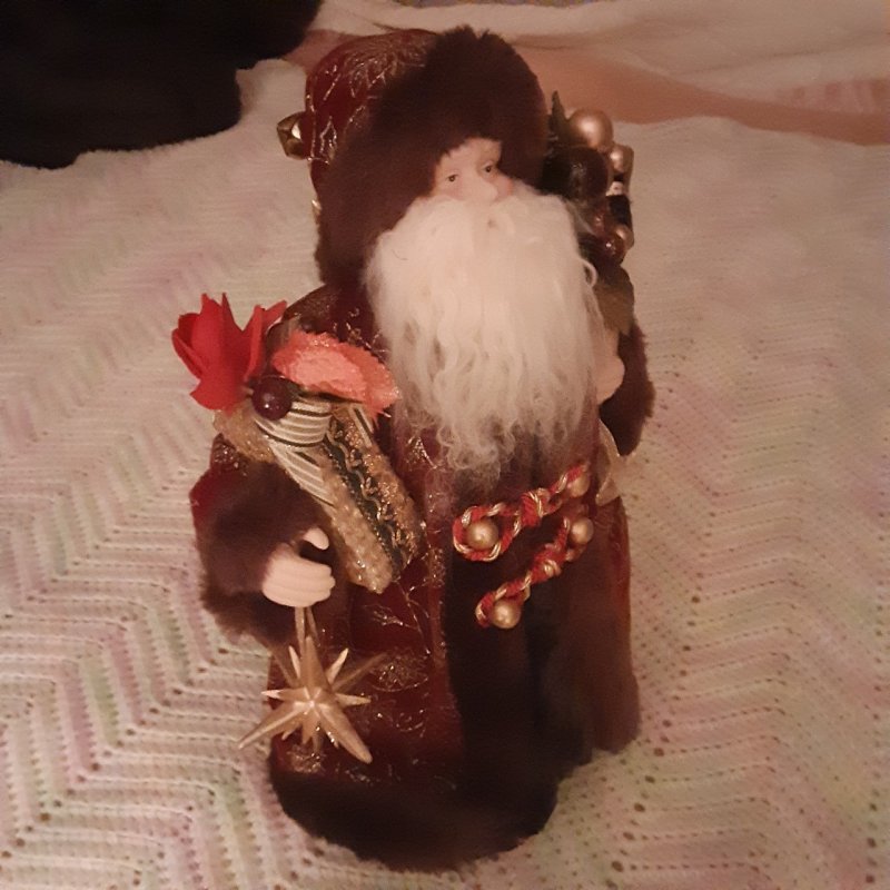 Old World Decorative Christmas Santa 