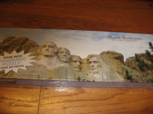 Image 0 of Mt Rushmore National Memorial Panoramic Puzzle  