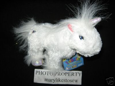 Webkinz LIL' KINZ Unicorn Ganz Sealed Tag Unused Code nwt 