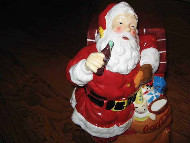 Image 6 of Coca-Cola Christmas Santa Ceramic Cookie Jar Excellent Condition Haddon Sunblom