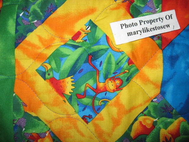 Image 2 of Jungle animals Bird Frog Monkey Tropical Child bed fabric quilt 