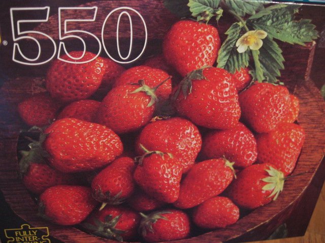 Image 0 of Strawberry Strawberries in a bowl sealed  550 pieces Puzzle  new 