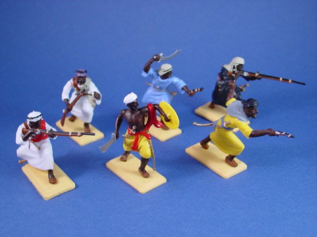 Britains Deetail DSG Toy Soldiers Arab Warriors in Colored Tunics