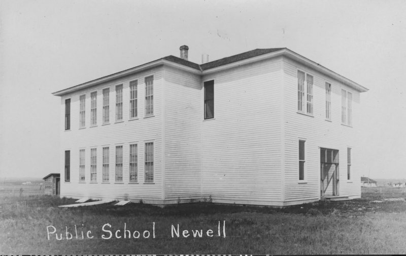 PrestoMart South Dakota, Newell Public School, Real Photo