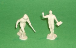Thumbnail of Marx Recast Jungle Women Hunter And Missionary Figures