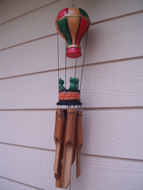 Hot Air Balloon Wind Chime Rocketshotz Bamboo Wind Chimes 46 Inch Hot Air Balloon With Three Green Frogs