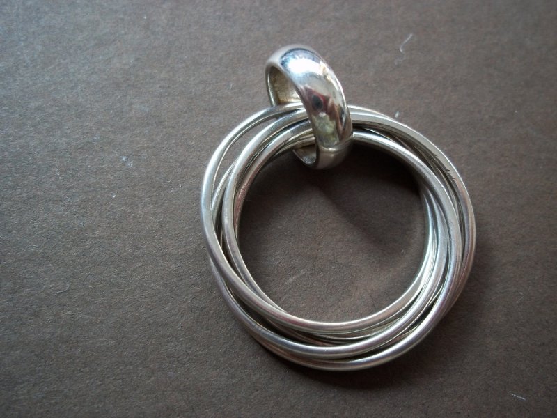 S1637 Silpada Sterling Silver Rings design pendant