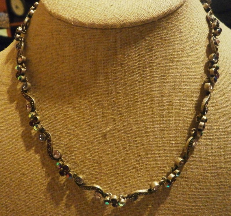 VINTAGE BLOOM Retired lia sophia necklace 2006 Catalog