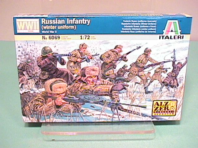 Italeri 1/72nd Scale WWII Russian Infantry Plastic Soldiers Set