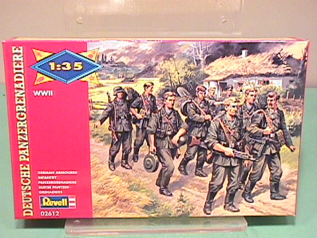 Revell 1/35th Scale WWII German Armored Infantry Model Kit