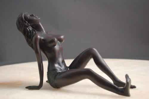 Image 0 of Lady Sunning Sculpture Art Resin