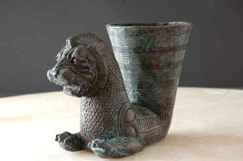 Image 0 of Bronze Lion's Head Vase Sculpture from 