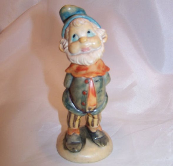 Depose Not-So-Innocent Dwarf Gnome Elf Figurine, Italy