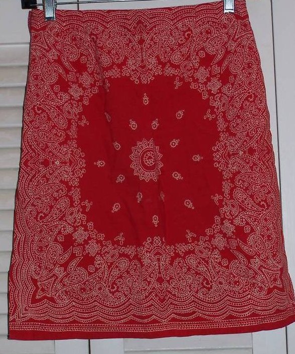 Image 1 of Jrs Sz S Blue Plate, Red and White Skirt w Side Slits