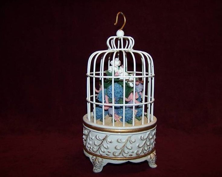 Image 1 of San Francisco Music Box Birdcage w Flower Bouquet