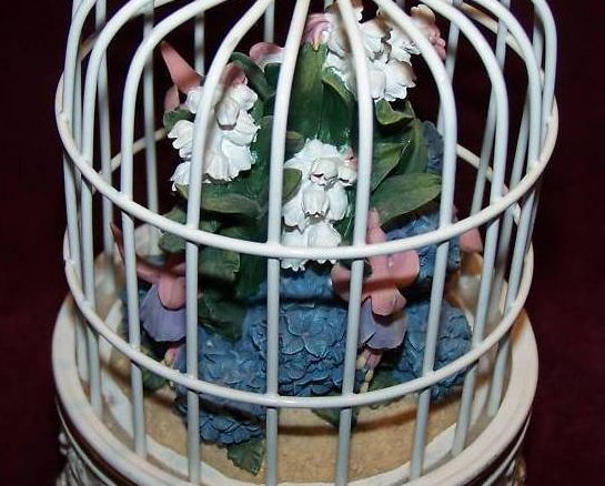 Image 4 of San Francisco Music Box Birdcage w Flower Bouquet