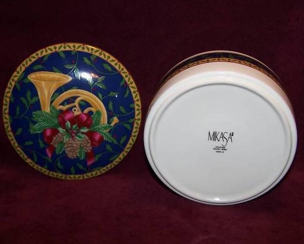 Image 2 of Mikasa Christmas French Horn Trinket Box w Lid, New