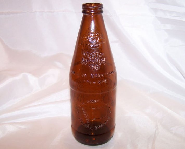 Image 1 of 1976 Fyfe and Drum Brown Glass Beer Bottle