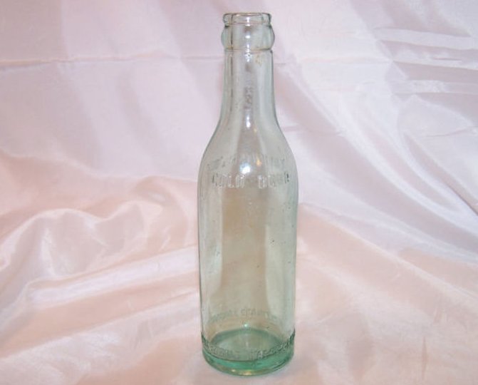 Image 0 of Six and a Half Oz Gold Bond Aqua Glass Pop Bottle, Cleveland