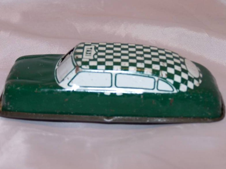 Image 2 of Tin Green, White Taxi Car, Vintage