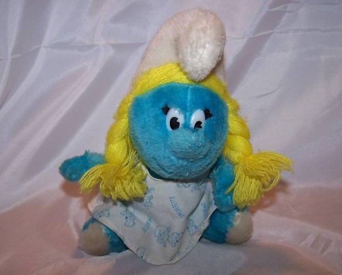 Smurfette in Smock, Stuffed Plush Doll, Vintage 1981 