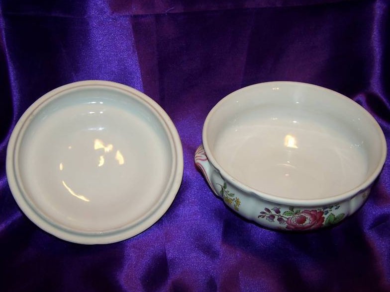 Image 5 of Spode Floral Vegetable Bowl w Lid, Marlborough Sprays