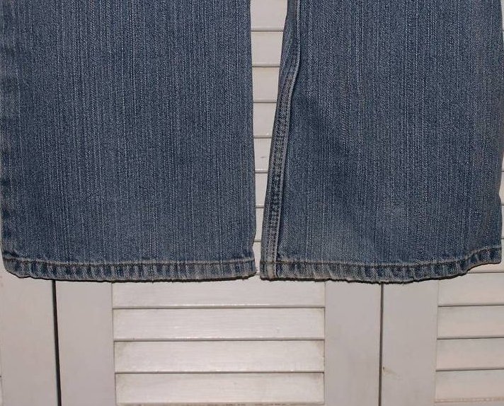 Image 3 of Jrs Size 5,6 Express Low Rise Flare Distressed Jeans