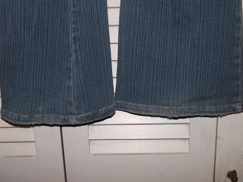 Image 3 of SZ 5 Juniors Younique Stretch Jeans, Pocket Embroidery