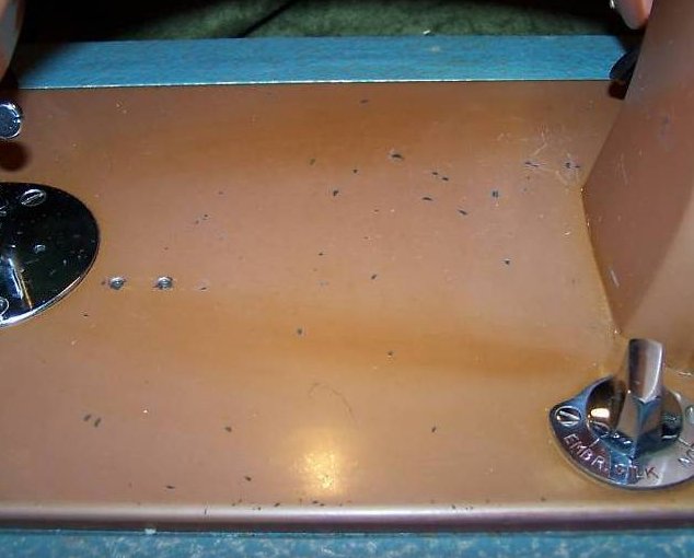 Image 3 of Universal Deluxe Model SDL Sewing Machine, Copper Color