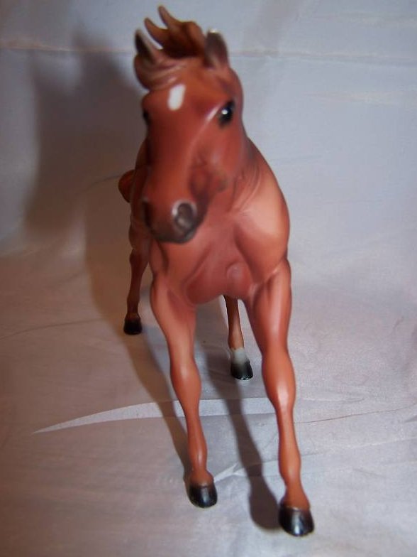 Image 1 of Breyer Reeves Brown w White Blaze Horse Figurine