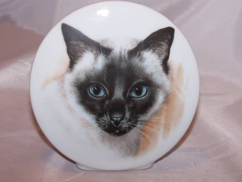 Image 0 of Siamese Cat Kitten Plaque, Red Stamped Japan