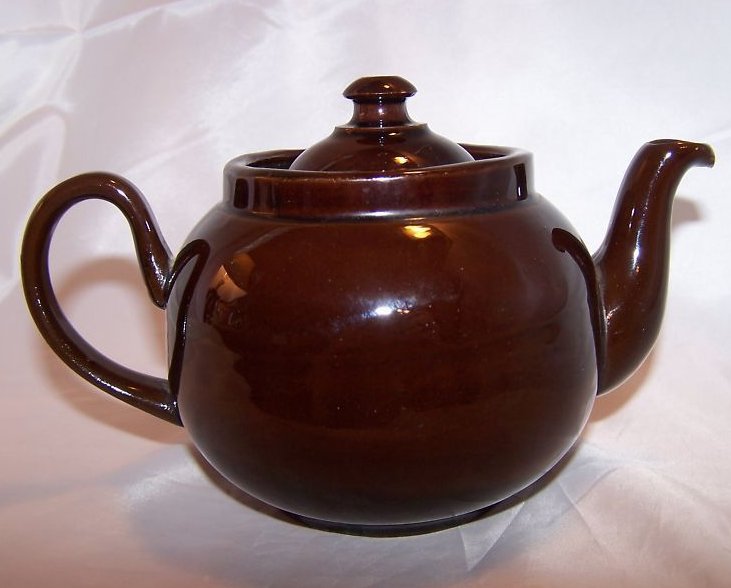 2 C Dark Brown Teapot, Tea Pot w Knobbed Lid, England