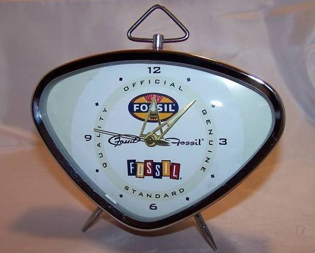 Image 0 of Retro Fossil Key Wound, Red Alarm Clock