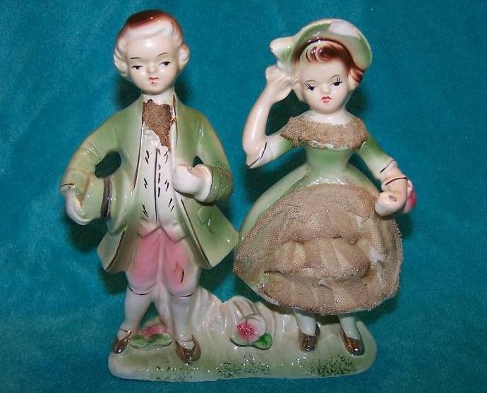 Colonial Couple Porcelain Figurine w Lace, Gold, Vintage