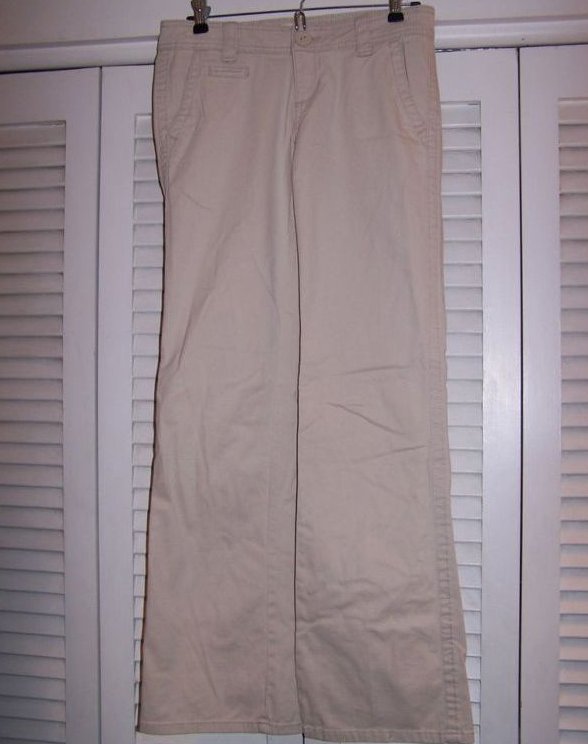 Image 0 of Juniors Sz 1/2 Aeropostale Khaki Pants, Very Soft