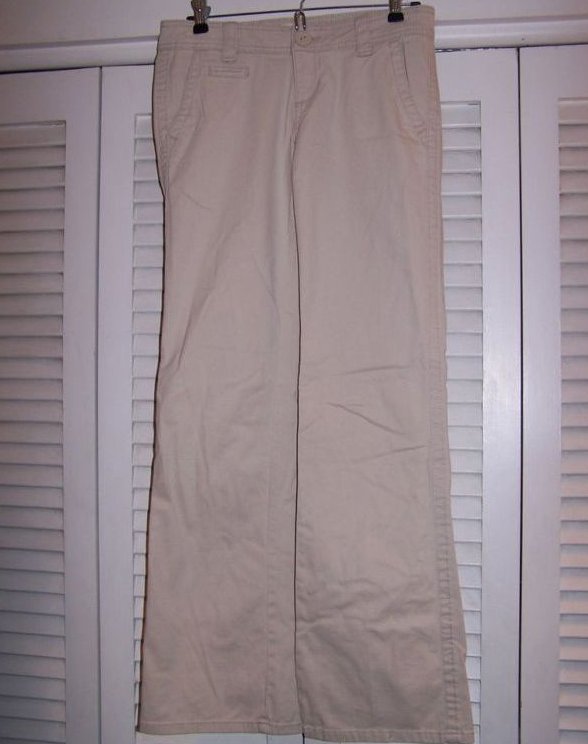 Image 0 of Juniors Sz 1/2 Aeropostale Khaki Pants, Very Soft