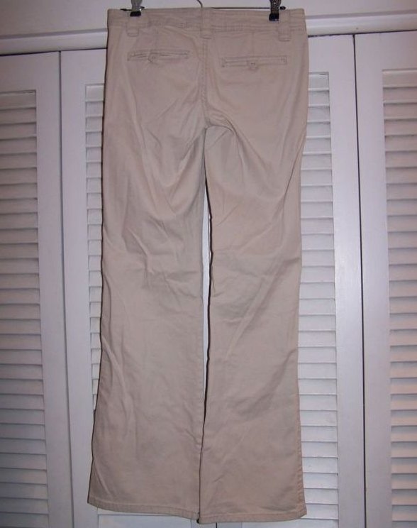 Image 2 of Juniors Sz 1/2 Aeropostale Khaki Pants, Very Soft